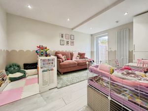 Photo 14- click for photo gallery